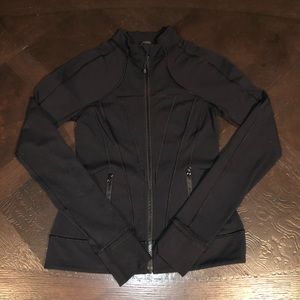 Ivivva by lululemon jacket size 14
